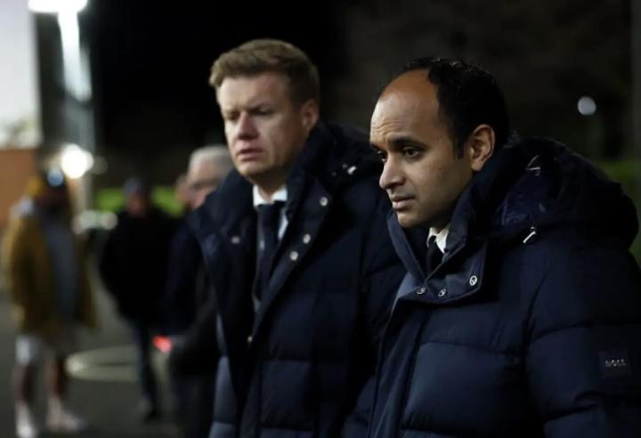 无尽的循环:职业足球赛场背后的决策困局与突围之道 情感心理